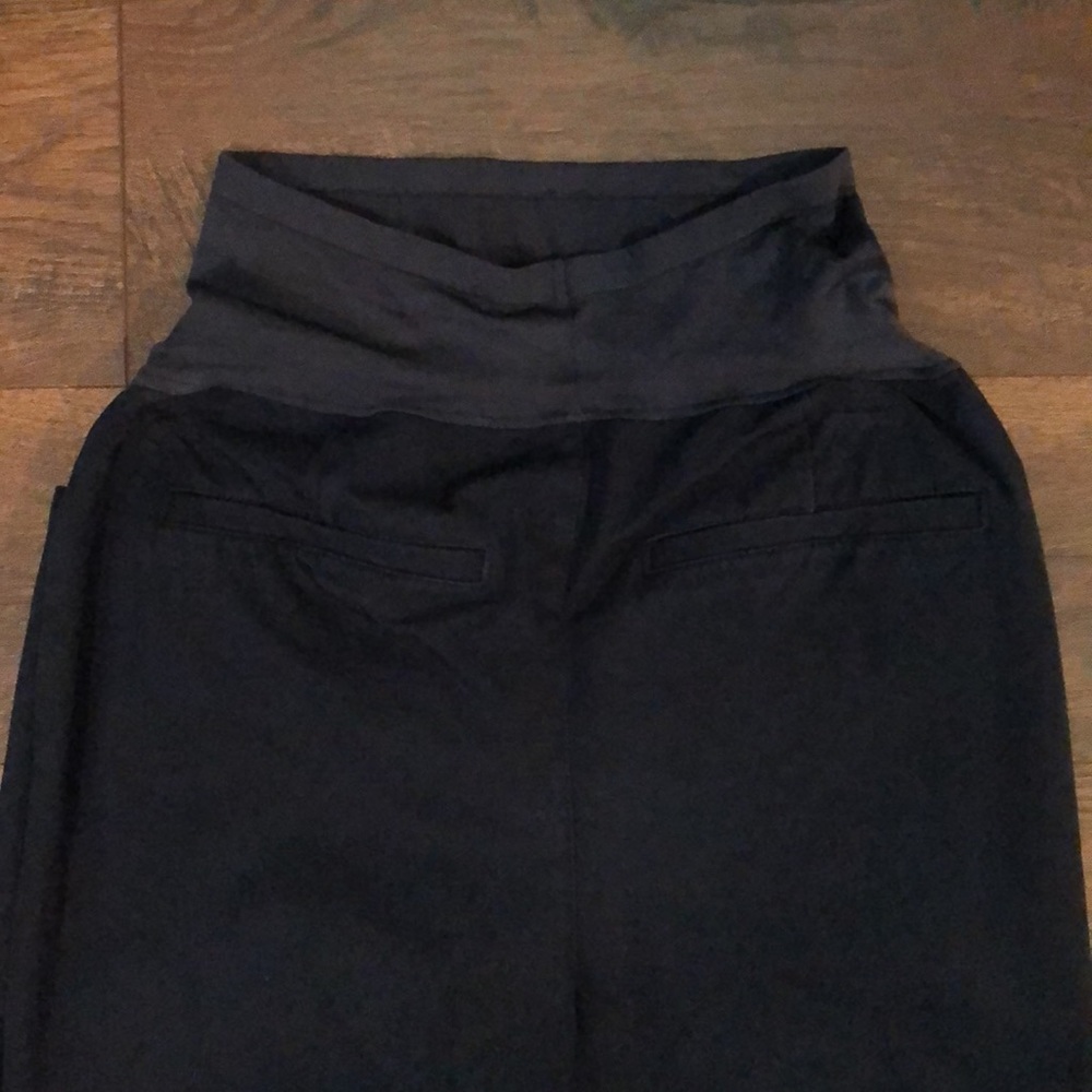 Full Panel Maternity Pixie Pants From Old Navy - image 3
